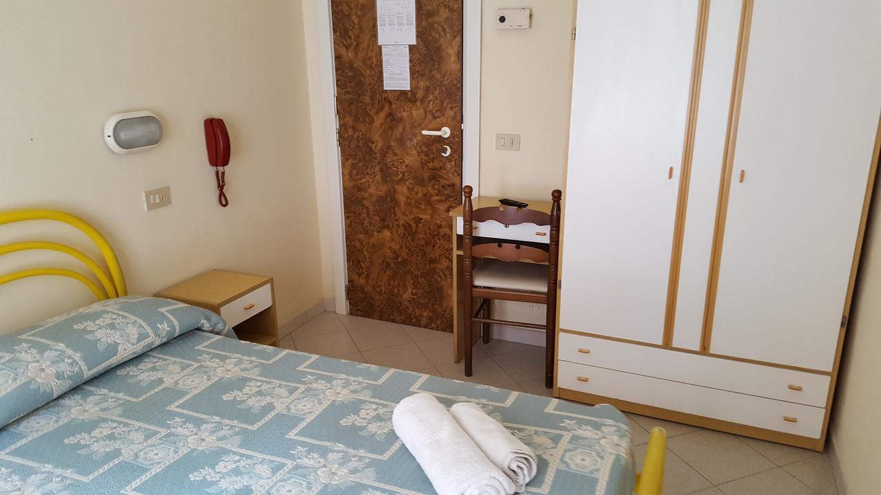 Family Vegas 3* Riccione